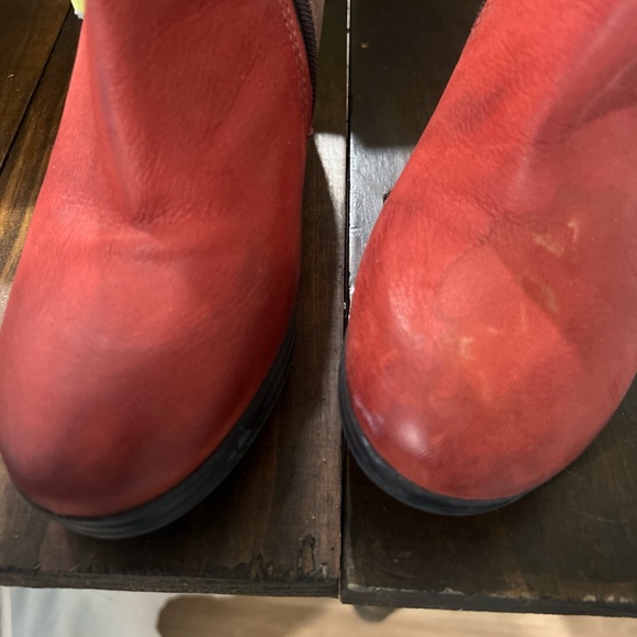 Fly London Red and Brown Wedge Ankle Boots - Picture 3 of 3